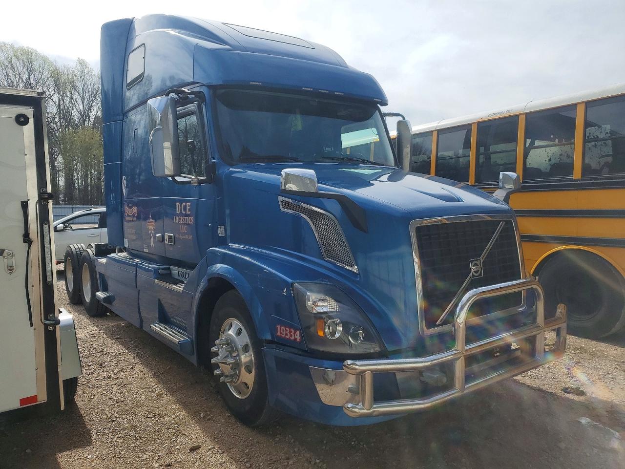 2015 Volv Vn