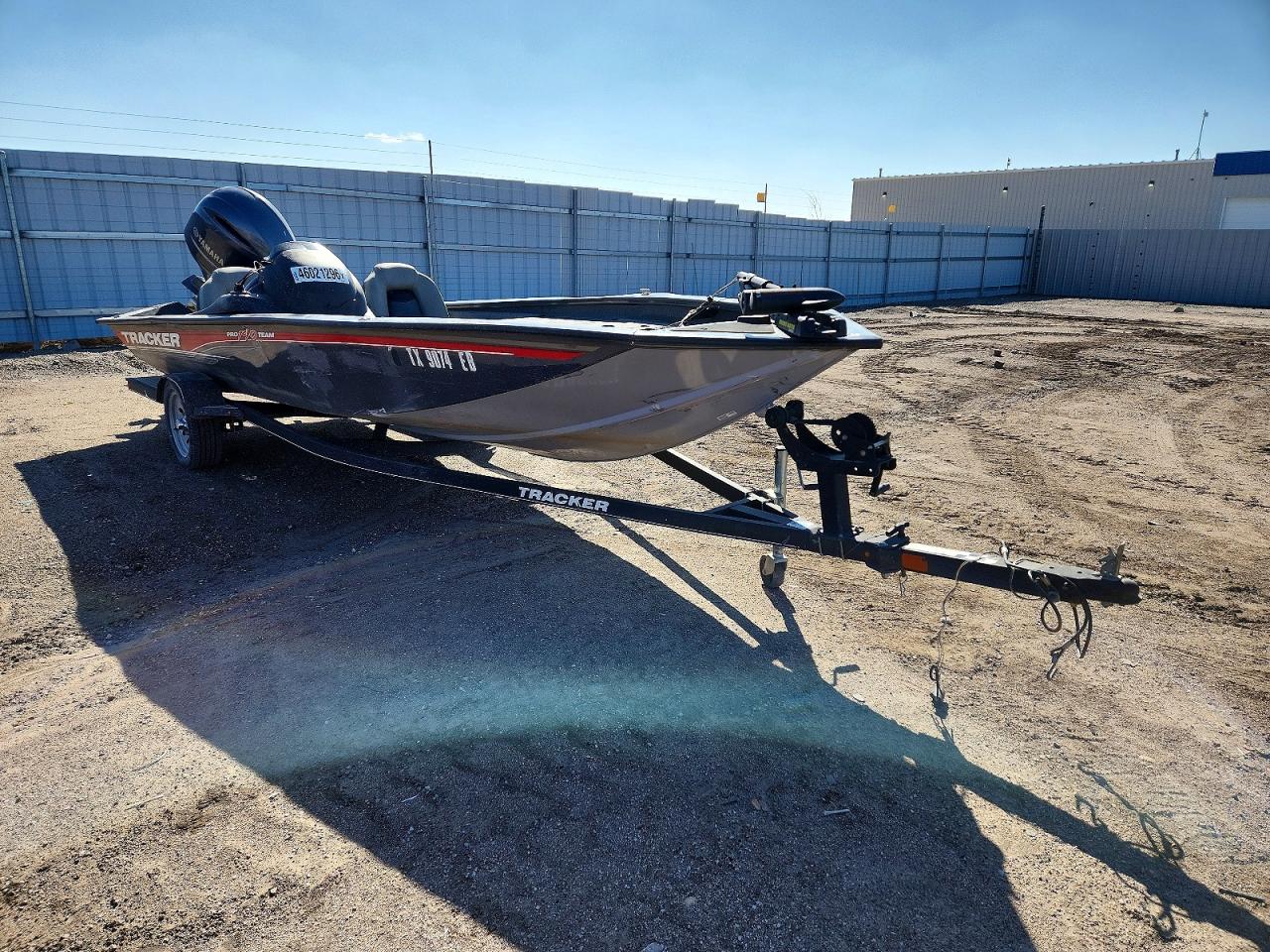 2018 Tracker Proteam190