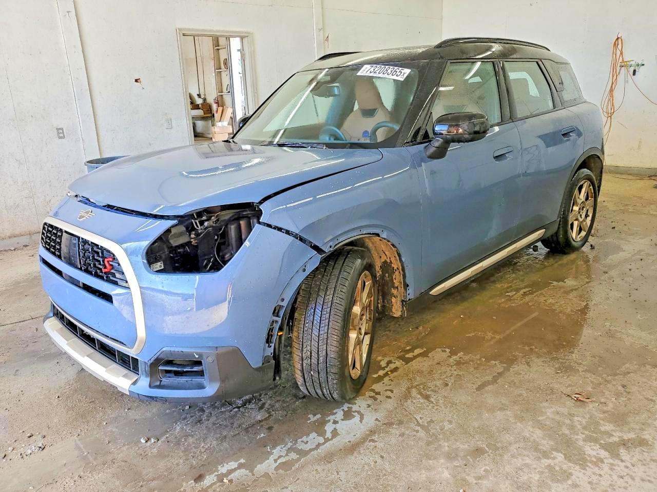 2025 Mini Countryman
