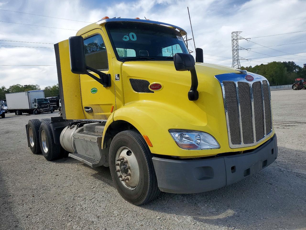 2017 Peterbilt 579