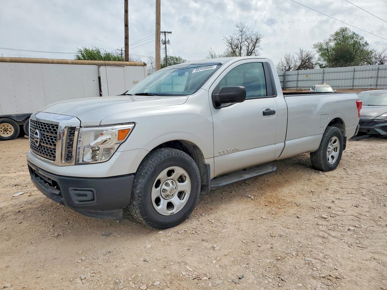 2017 Nissan Titan