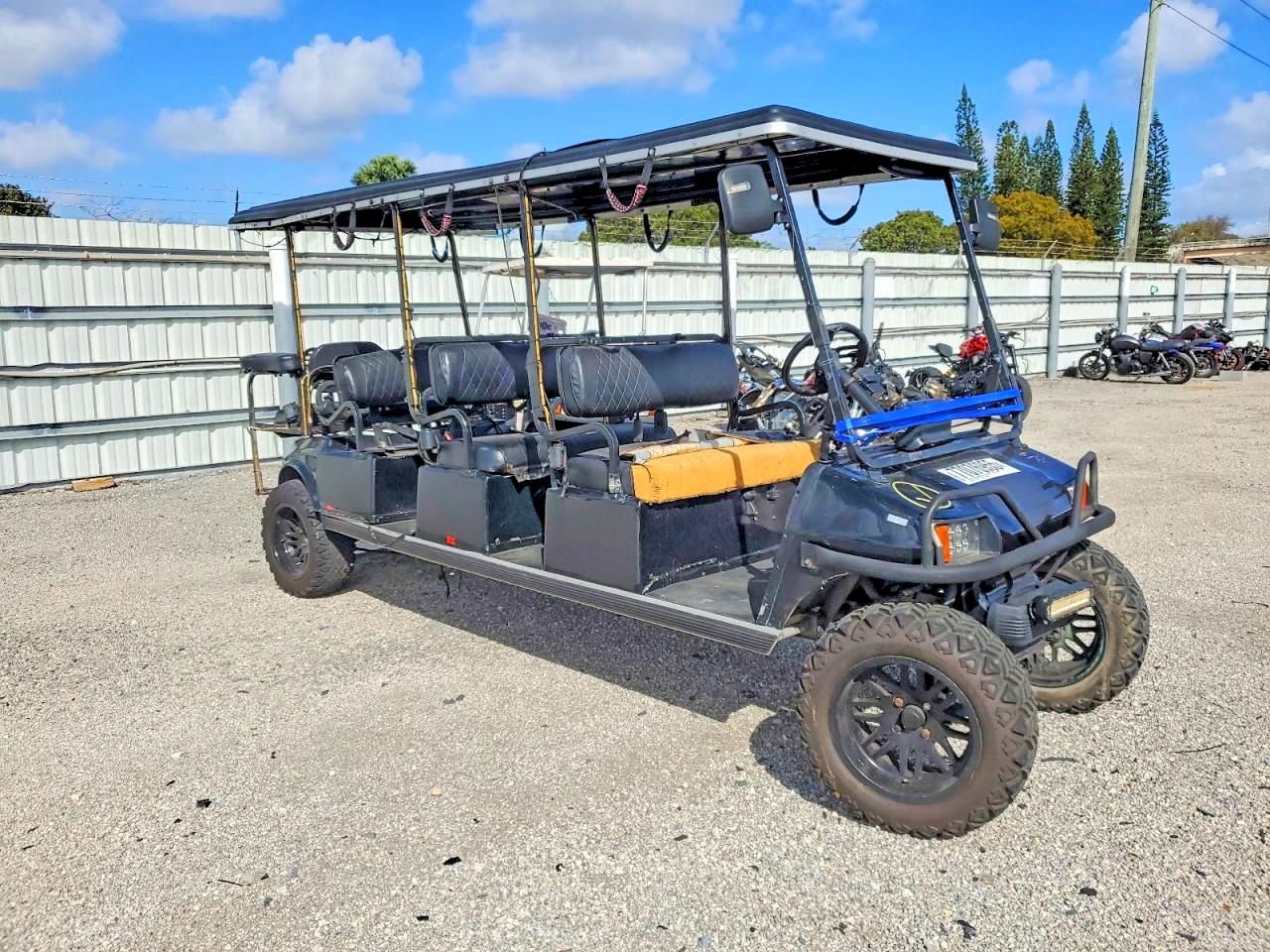 Urwi Villager Golf Cart
