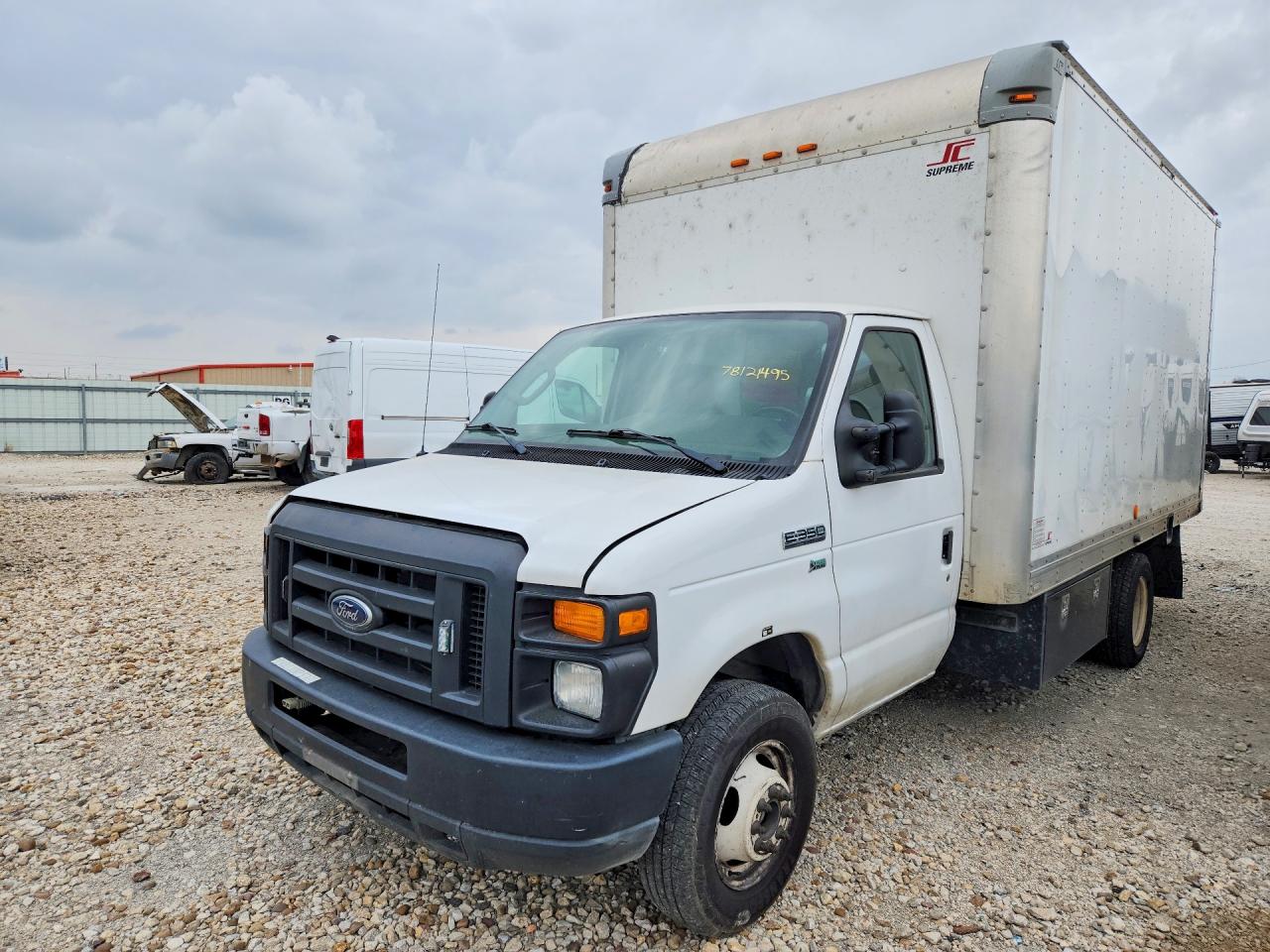 2013 Ford E-350