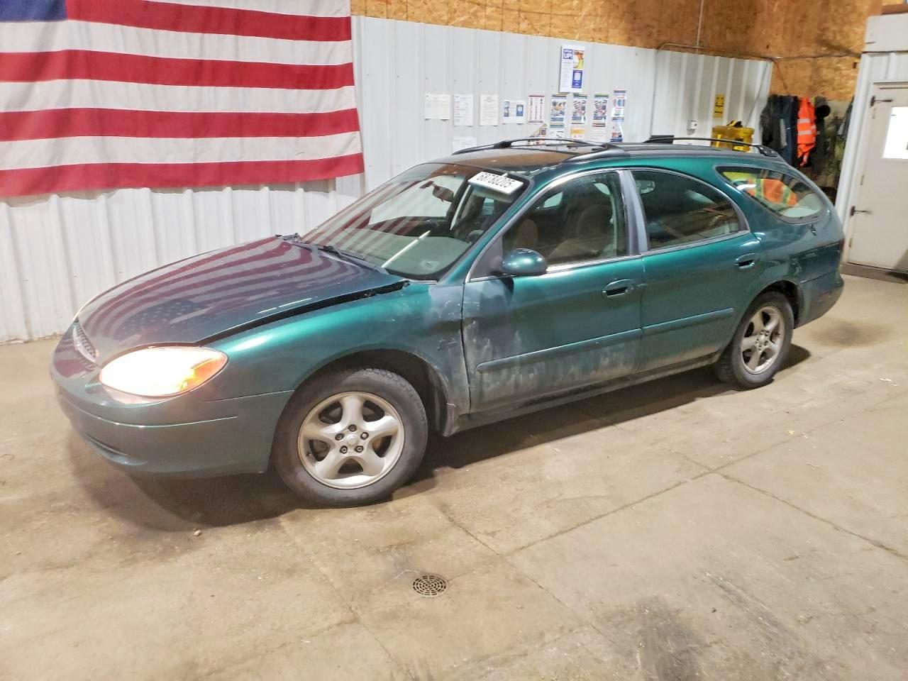 2000 Ford Taurus