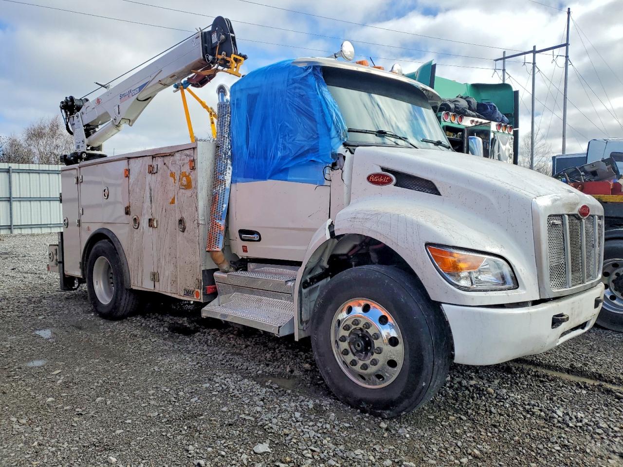 2025 Peterbilt 536
