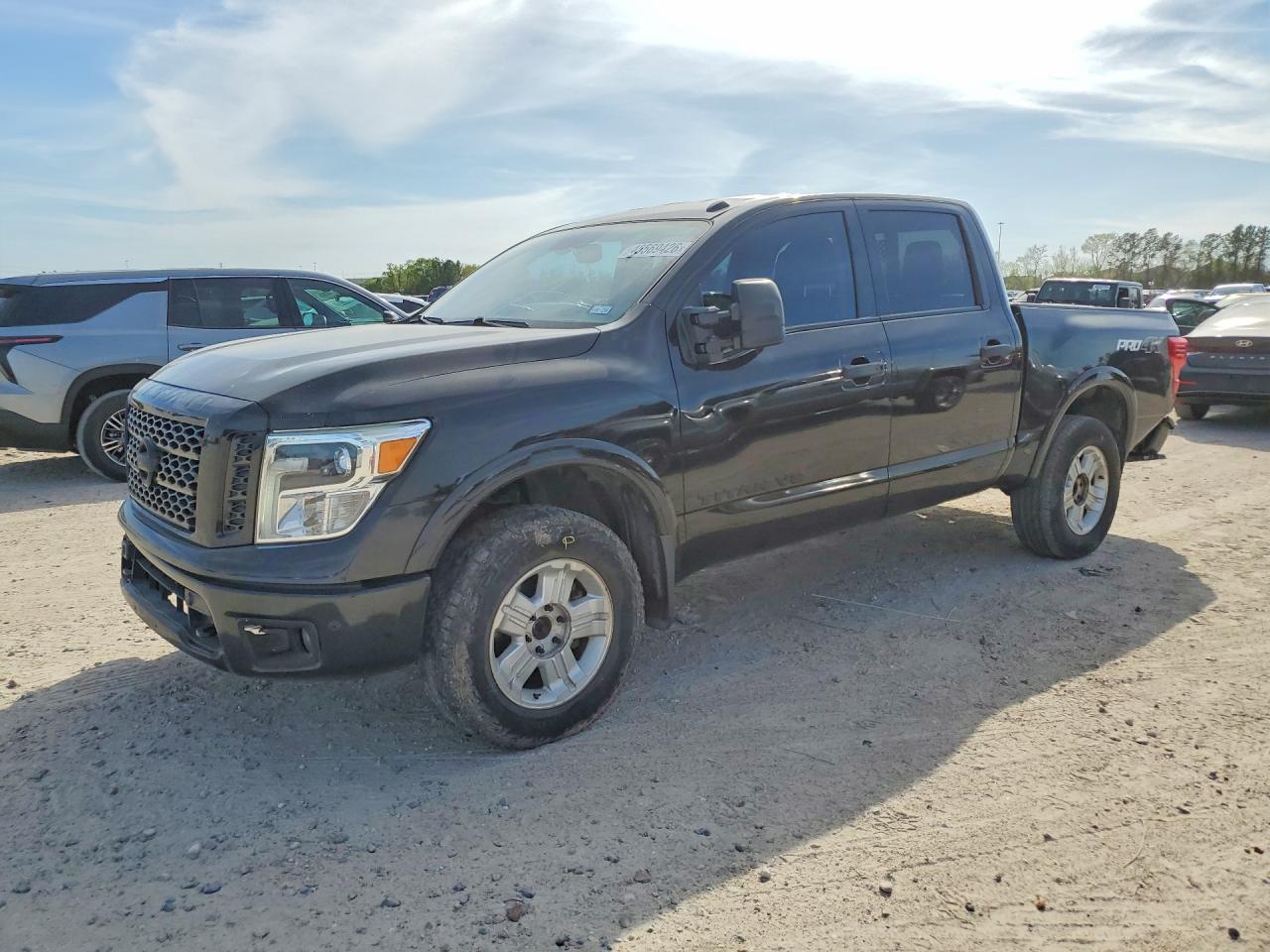 2018 Nissan Titan