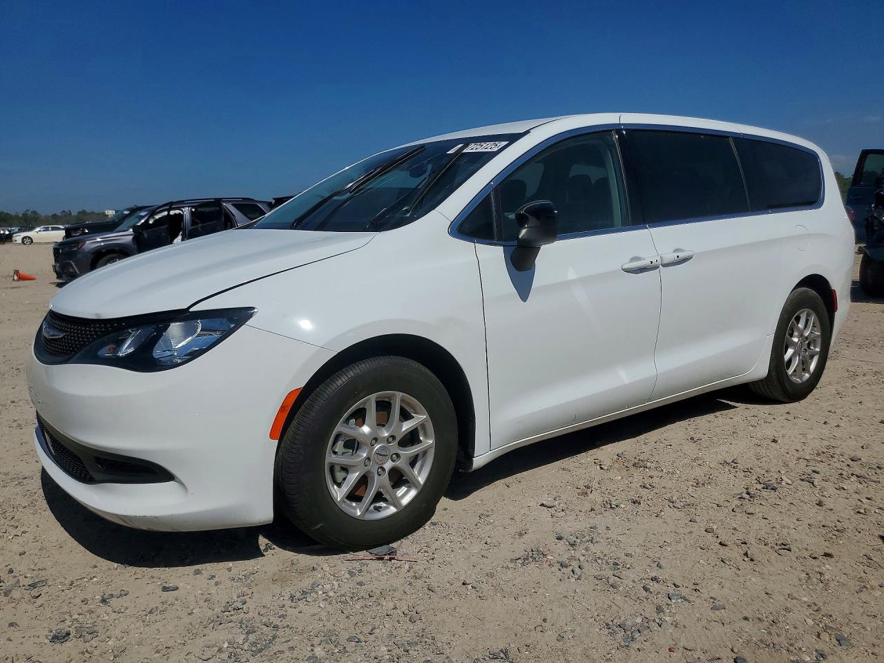 2024 Chrysler Voyager