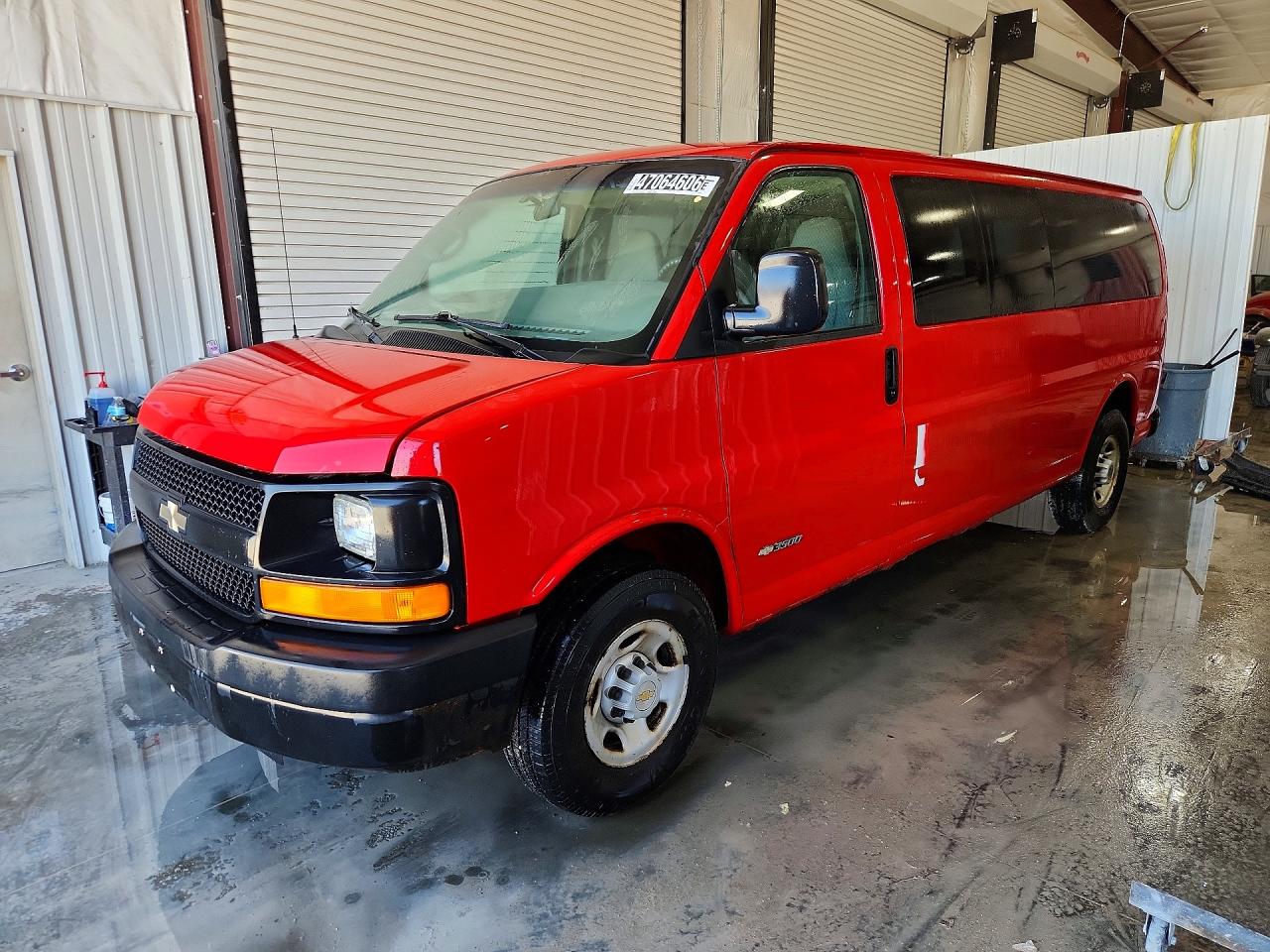 2004 Chevrolet Express 3500