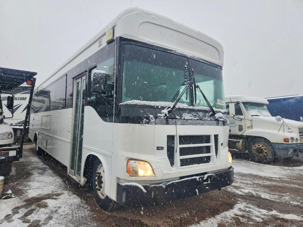 2013 Freightliner Chassis