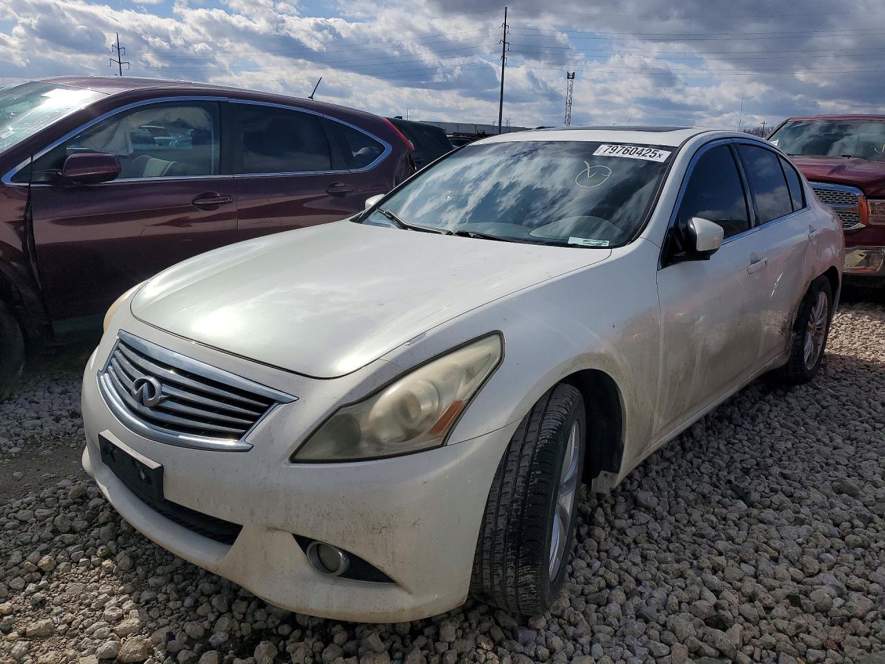 2011 Infiniti G25