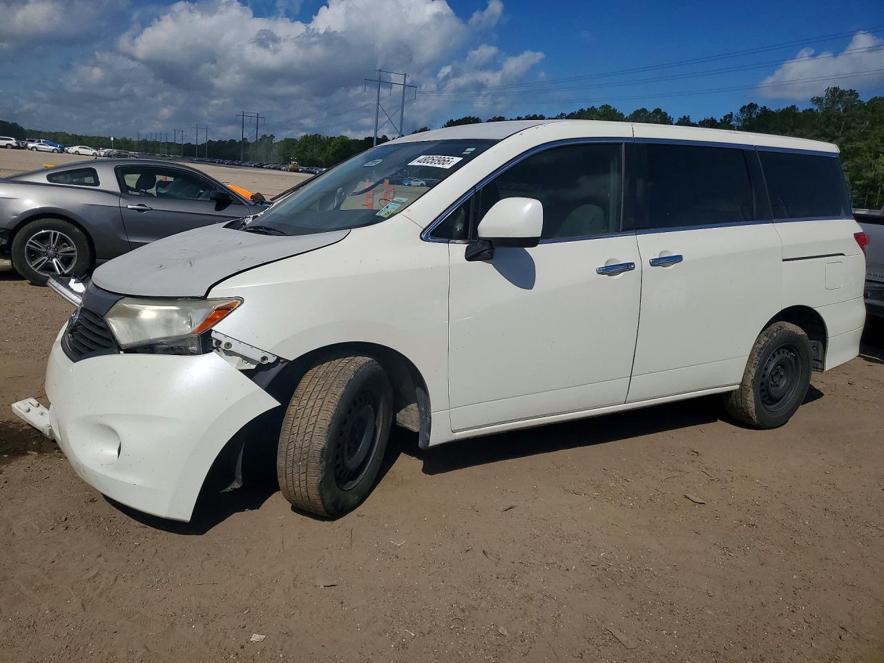 2015 Nissan Quest