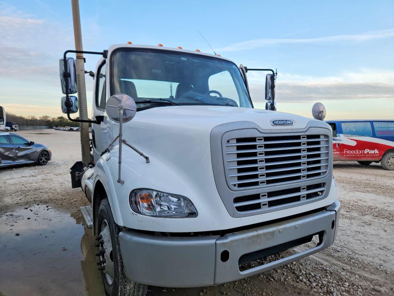 2015 Freightliner M2