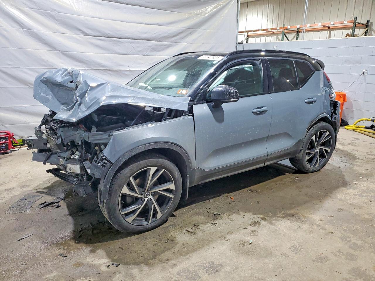 Volv Xc40