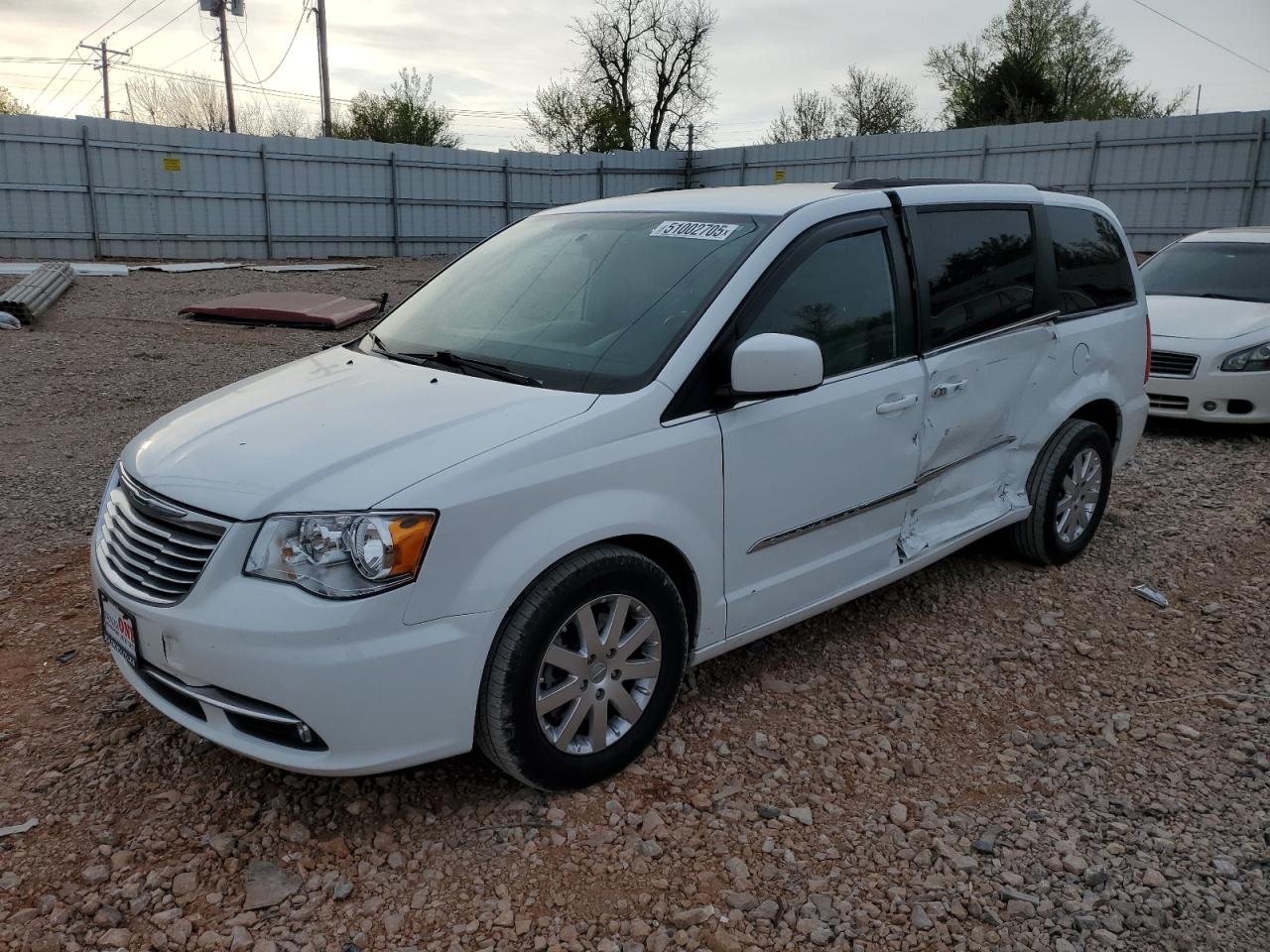 2016 Chrysler Town & cou TOURING