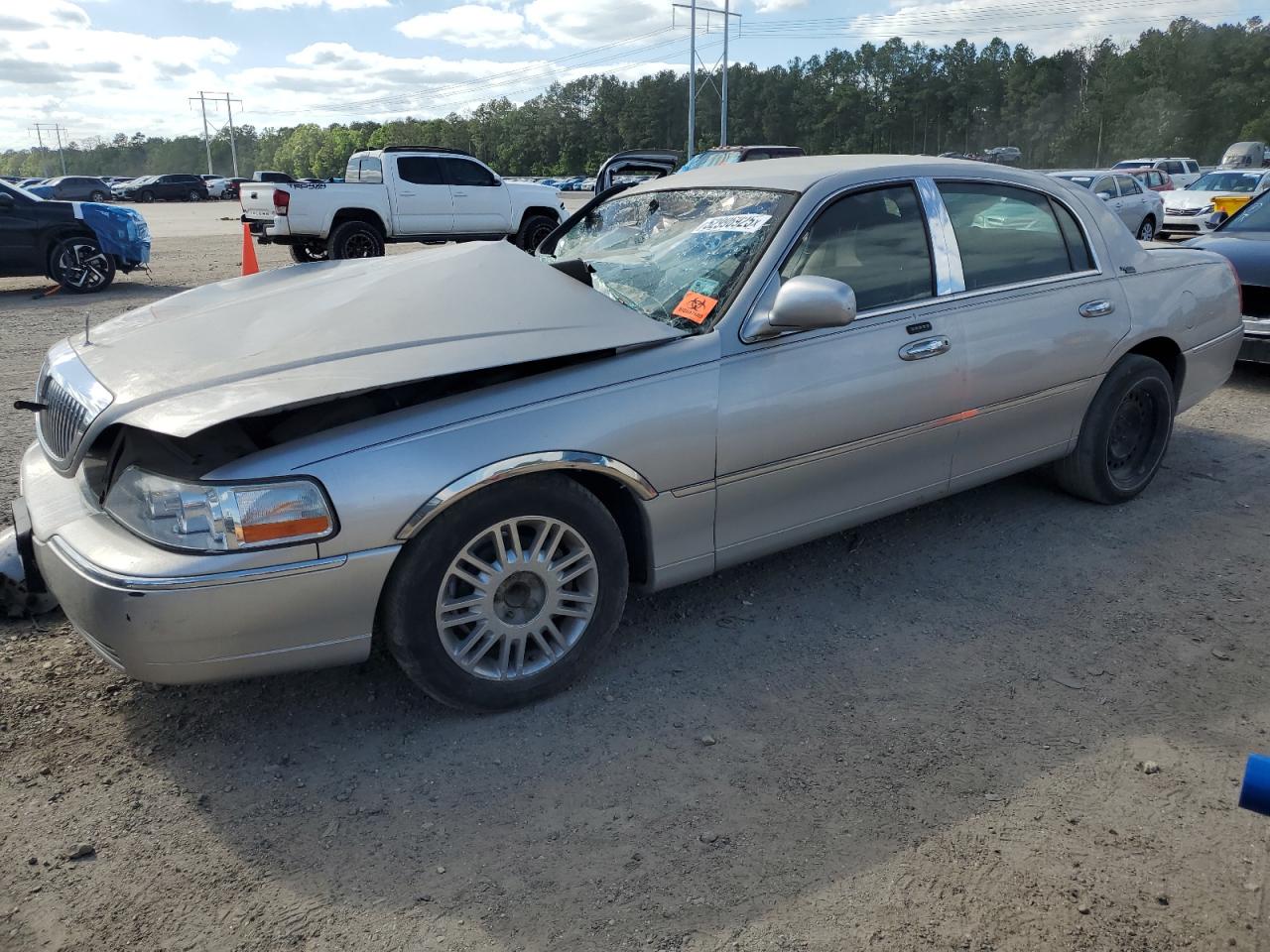 2008 Lincoln Town Car