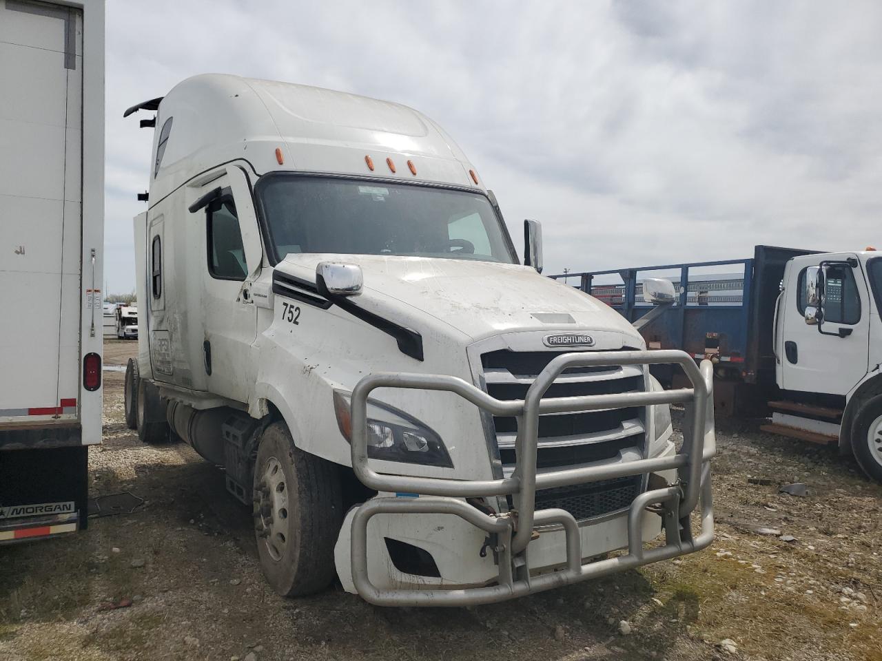2022 Freightliner Cascadia 126