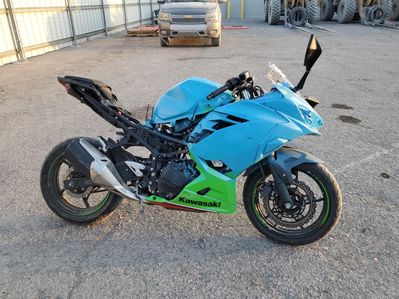2023 Kawasaki Ex400