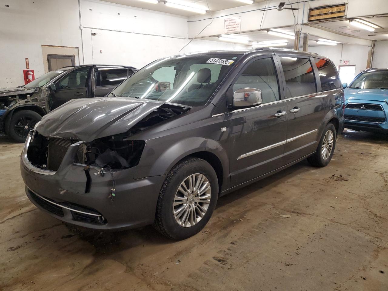 2014 Chrysler Minivan
