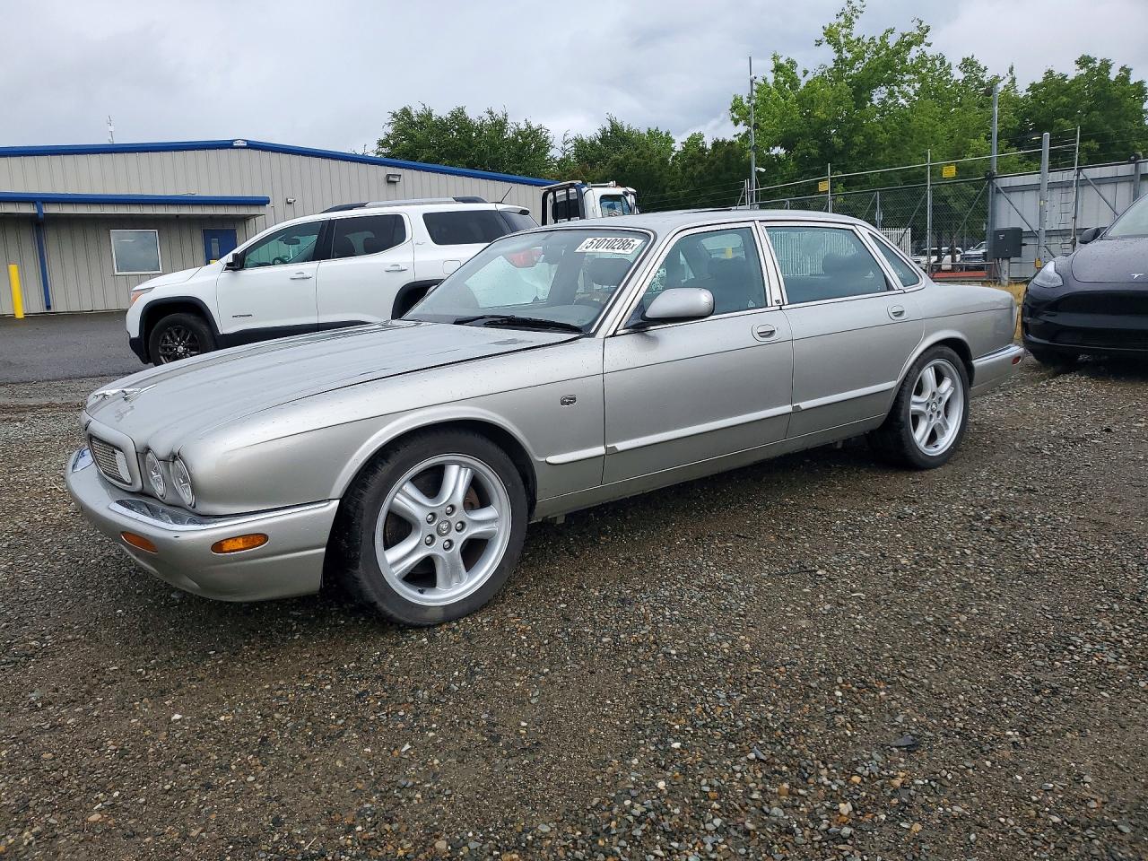 1999 Jaguar XJ-Series