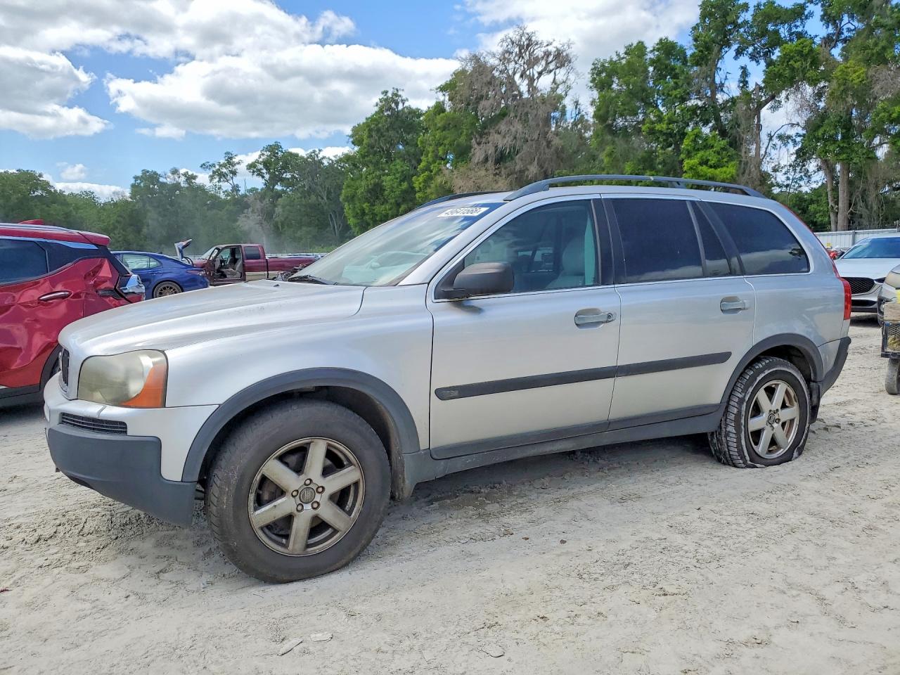 2003 Volvo XC