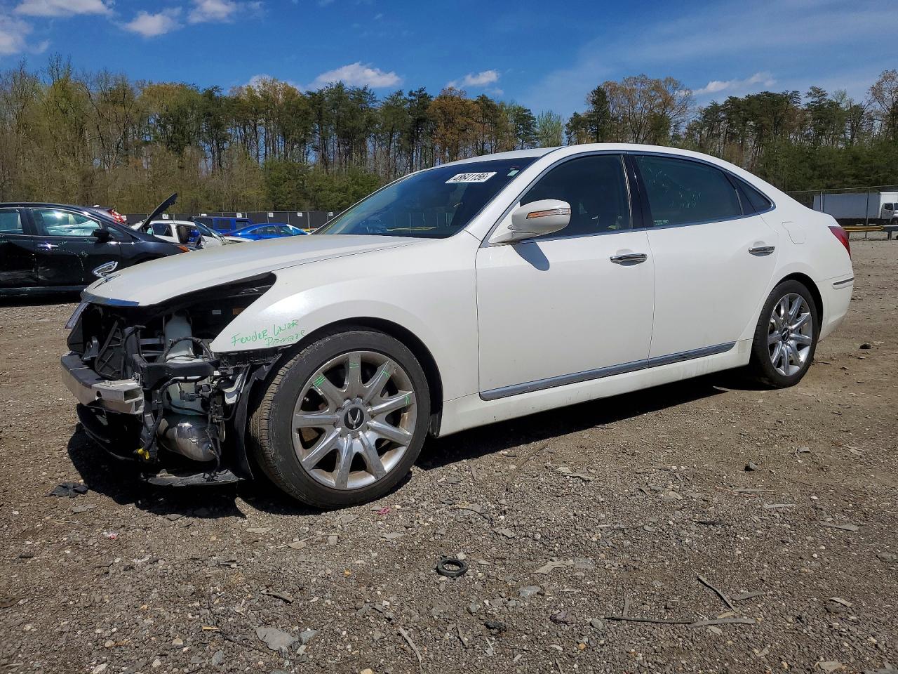 2013 Hyundai Equus