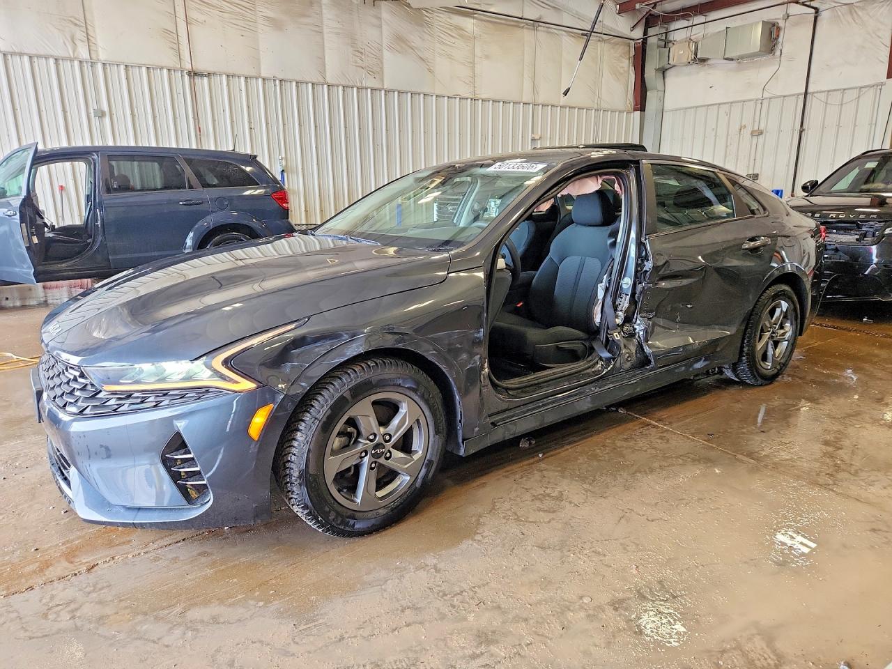 2023 Kia K5