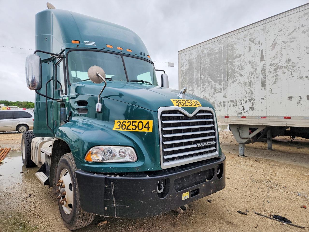 Mack Cxu612