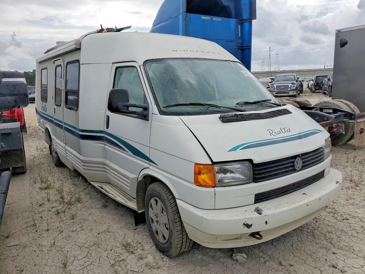 1996 Winnebago Rialta