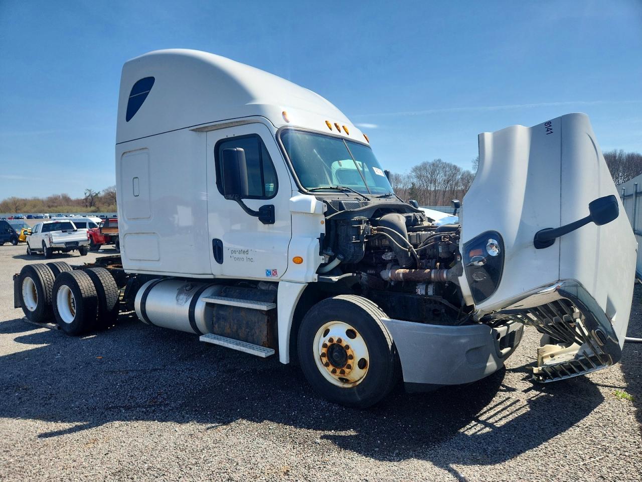 2015 Freightliner Cascadia 125
