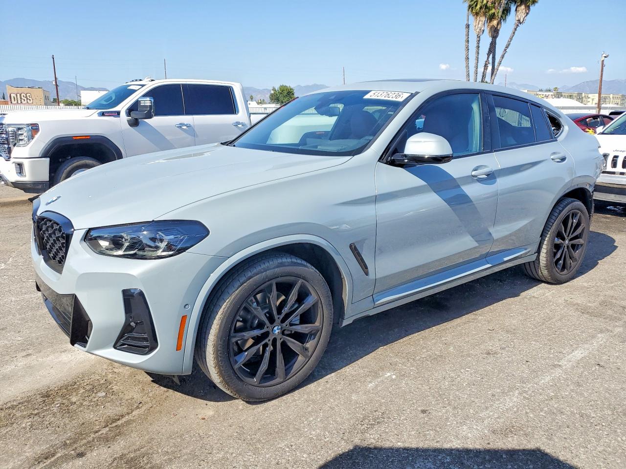 2024 BMW X4