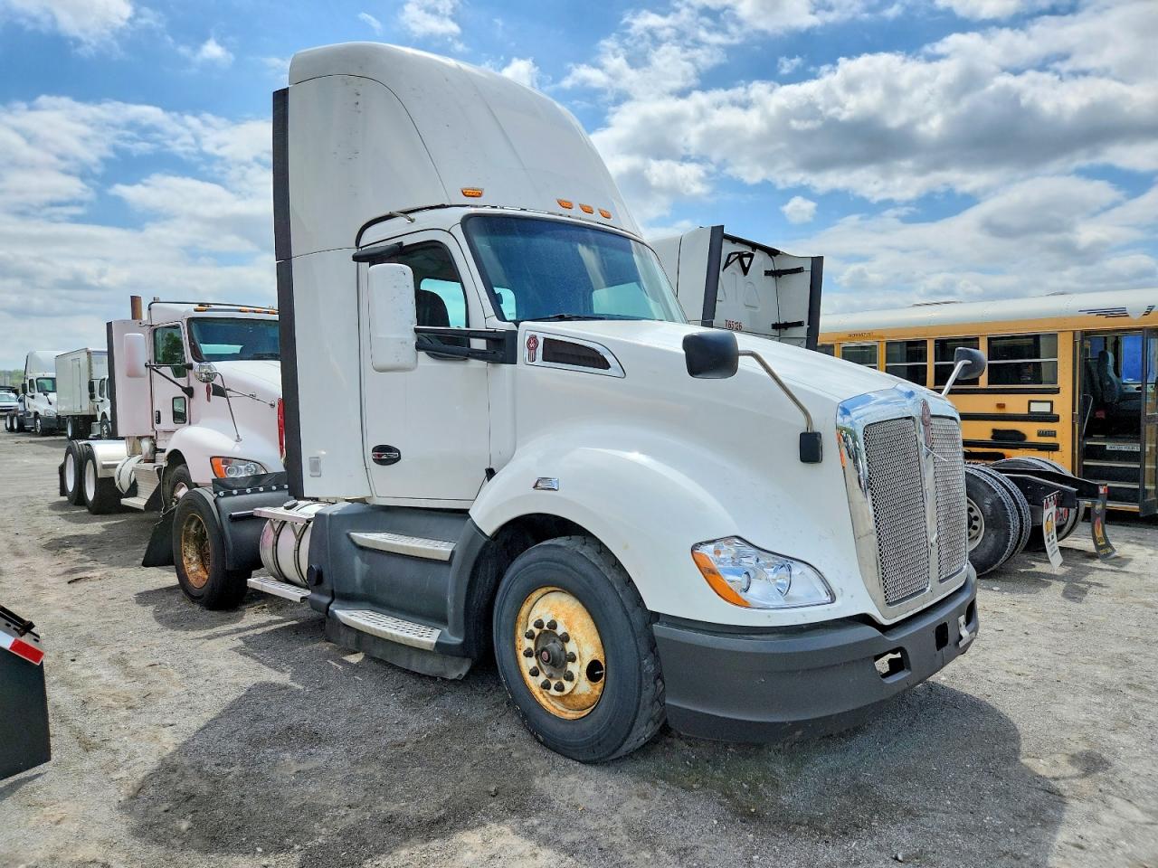 2020 Kenworth T680