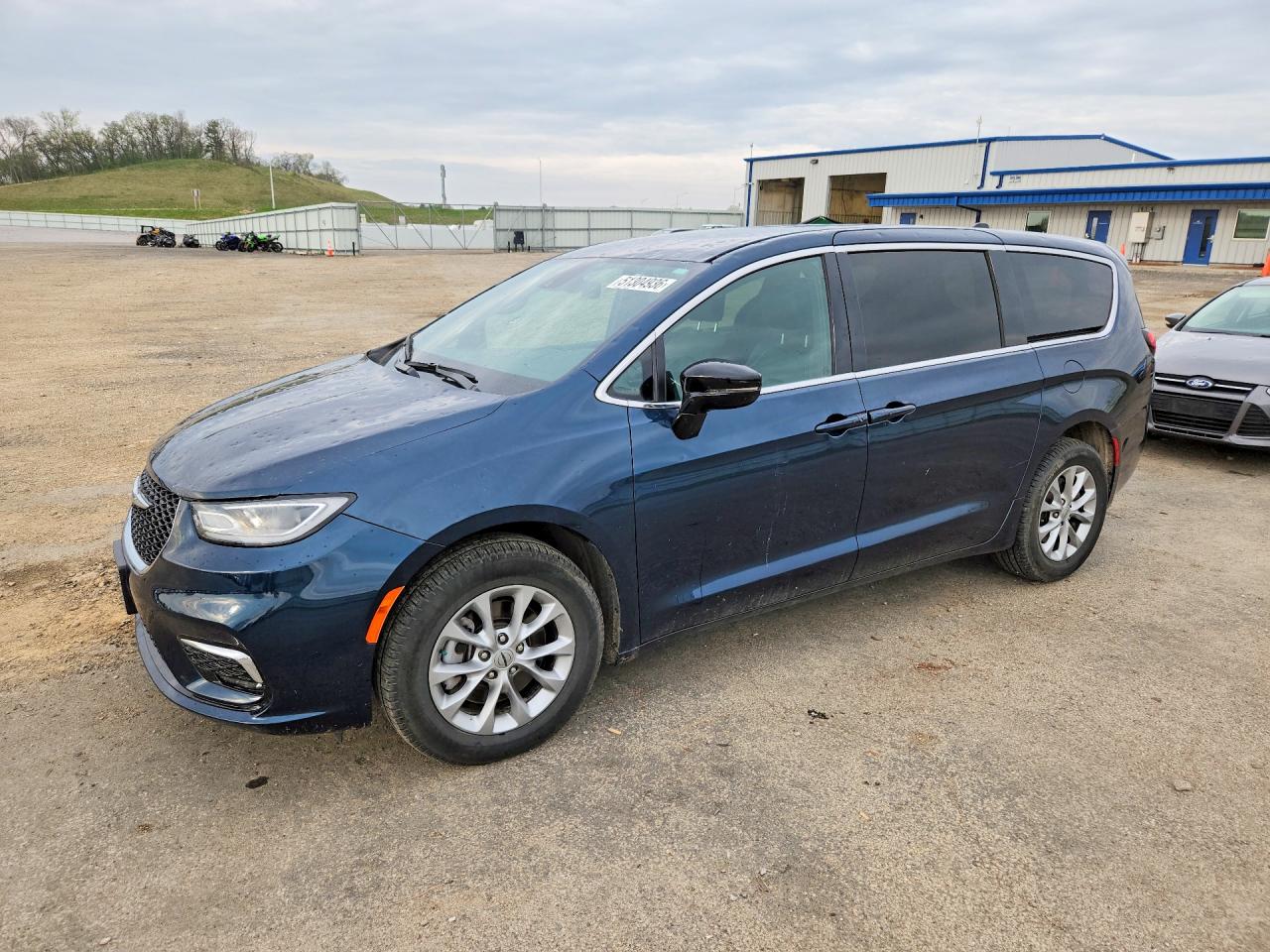 2025 Chrysler Pacifica