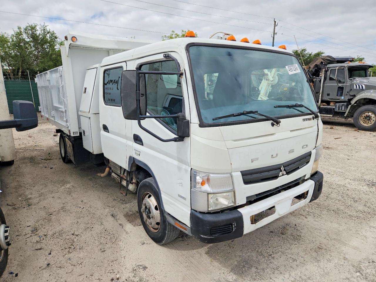 2015 Mitsuifuso