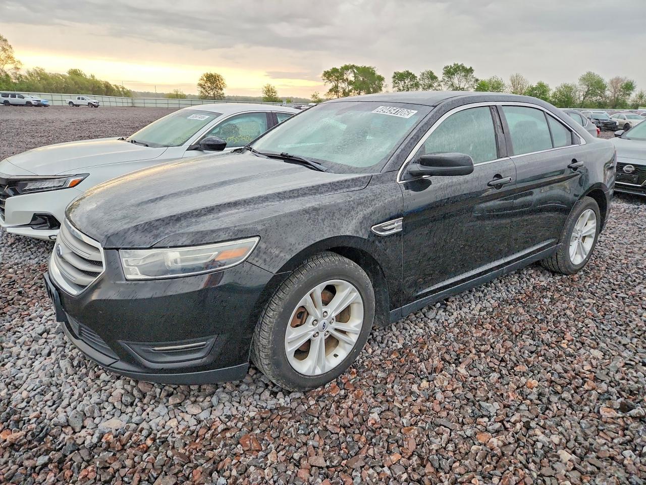 2017 Ford Taurus