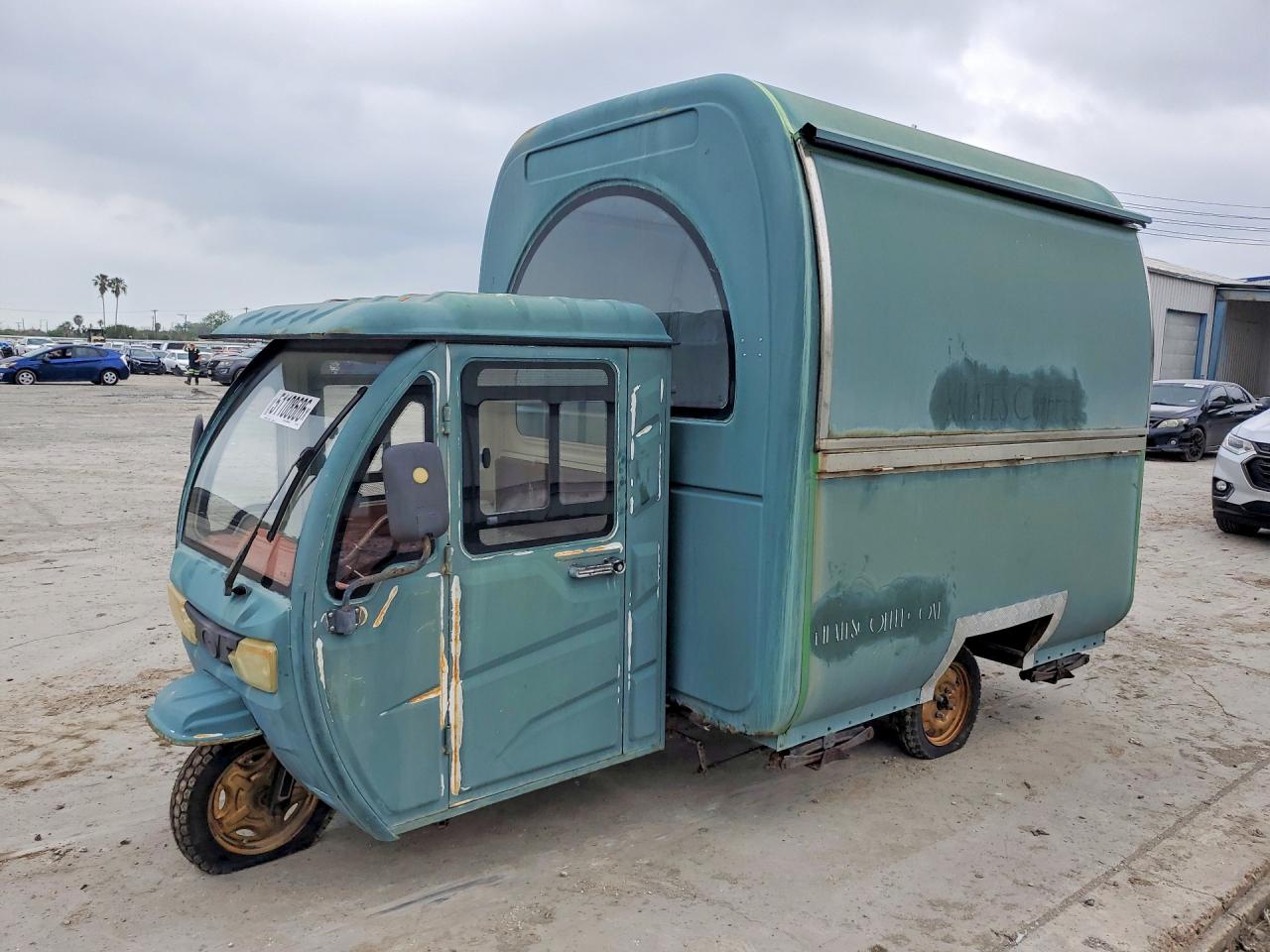 2022 Other Medium Duty/box Trucks