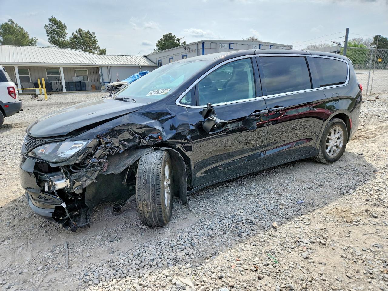2024 Chrysler Voyager
