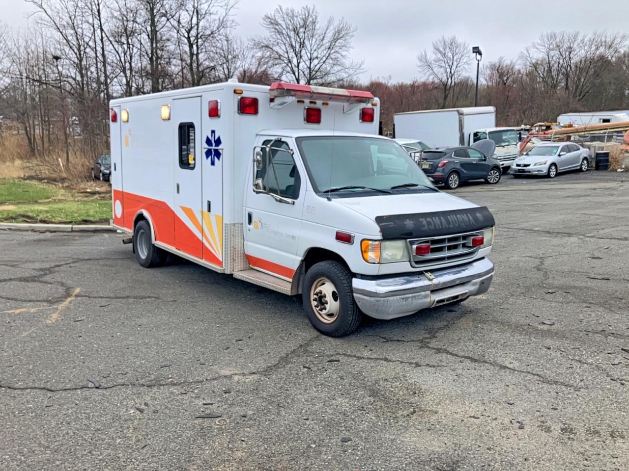 Ford E-450 Super Duty
