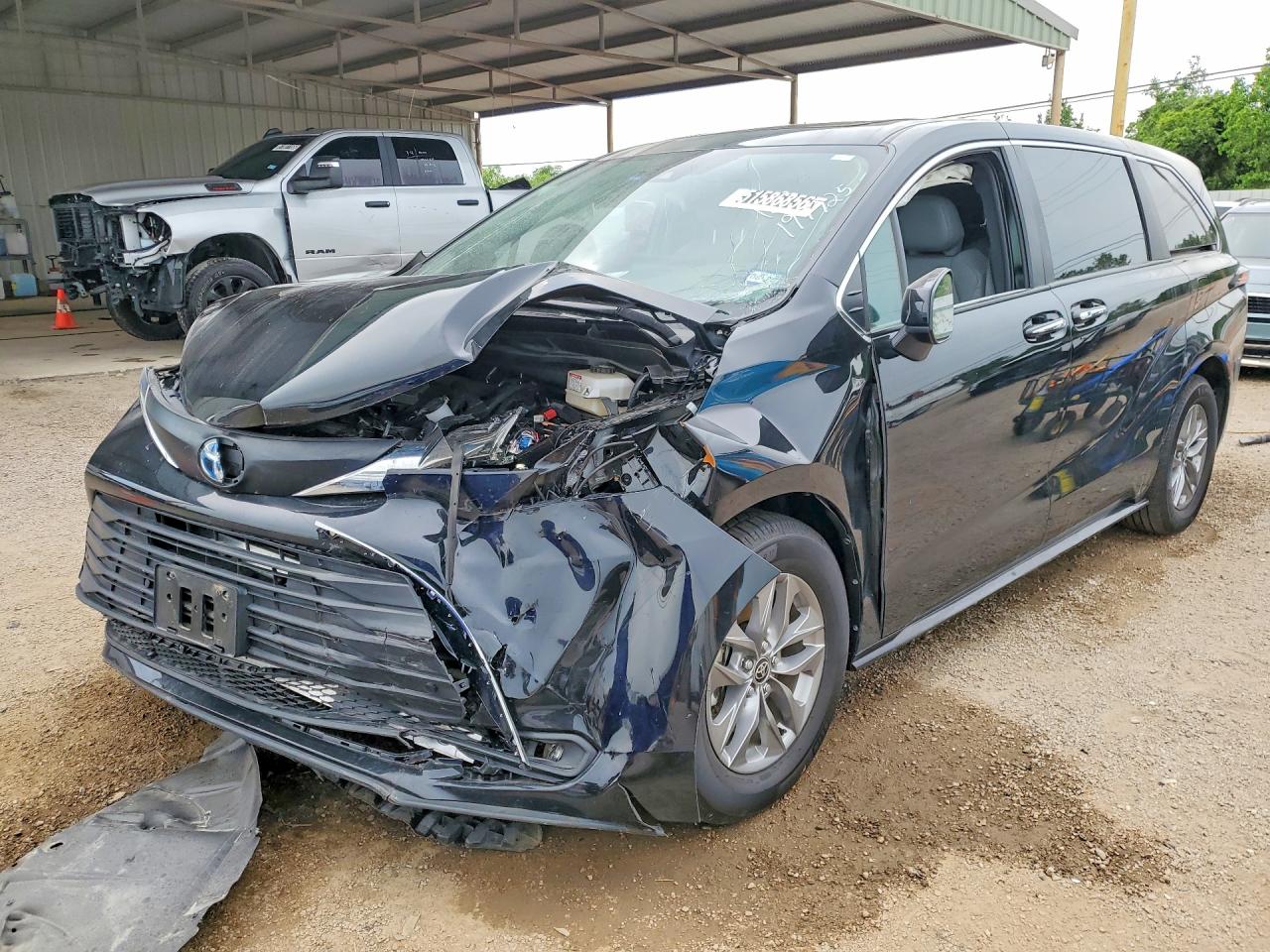 2025 Toyota Sienna