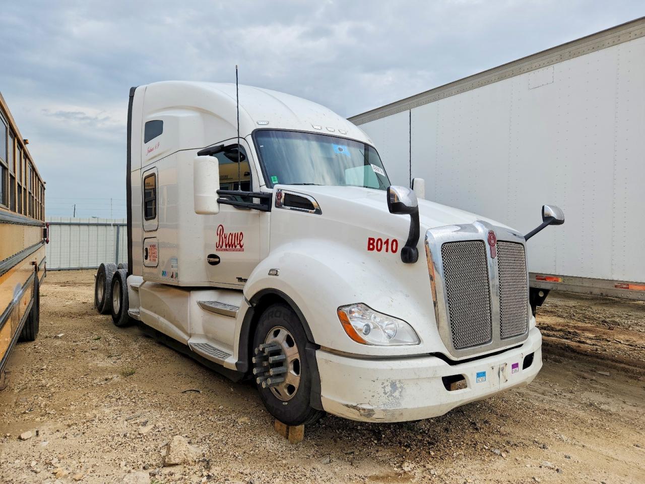 2021 Kenworth T680