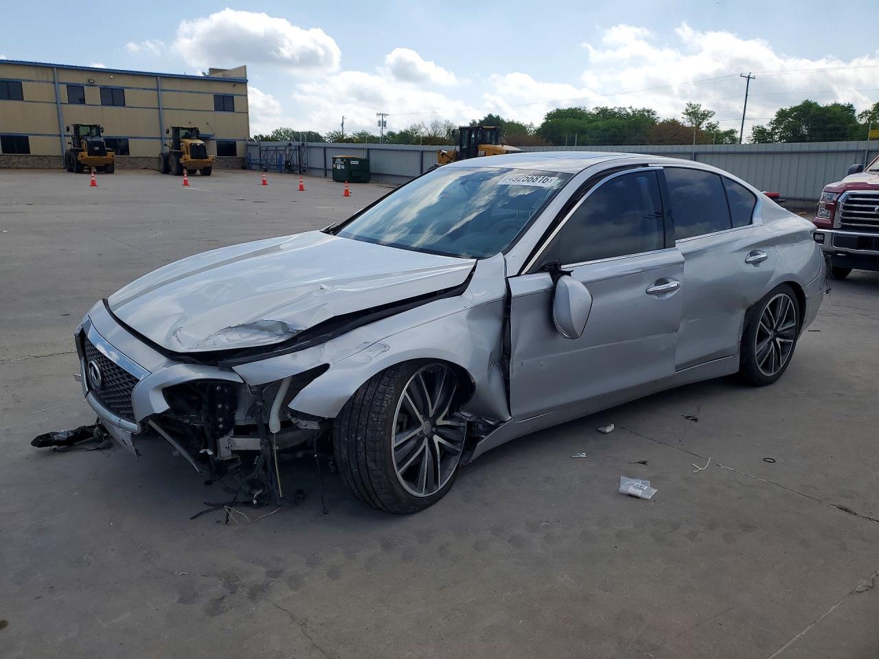2015 Infiniti Q50