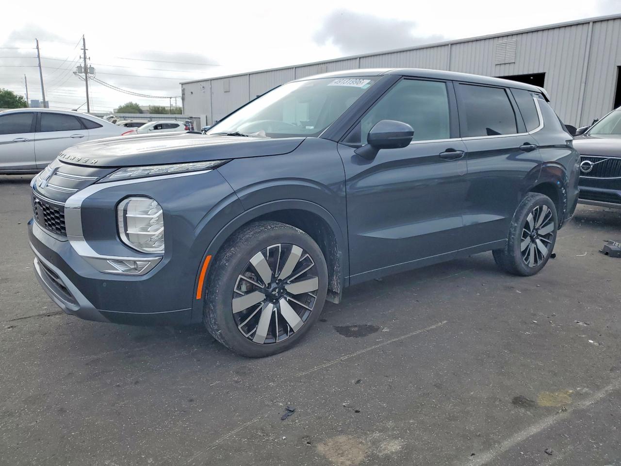 2025 Mitsubishi Outlander
