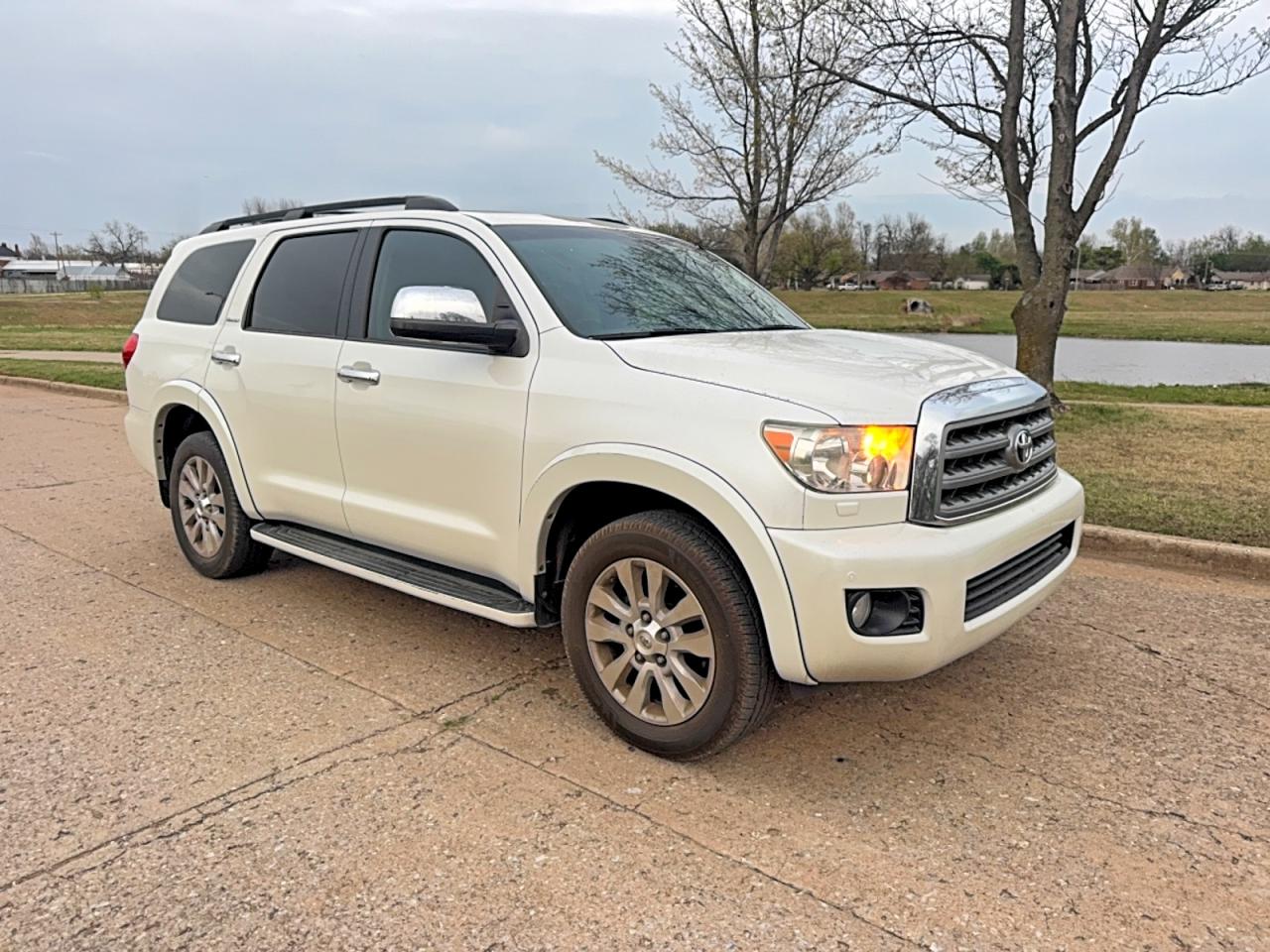 2014 Toyota Sequoia