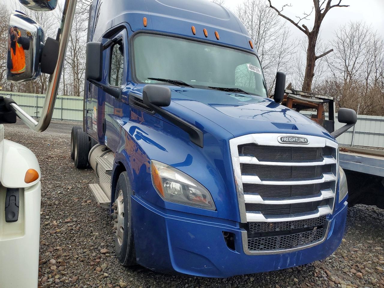 2020 Freightliner Cascadia 126