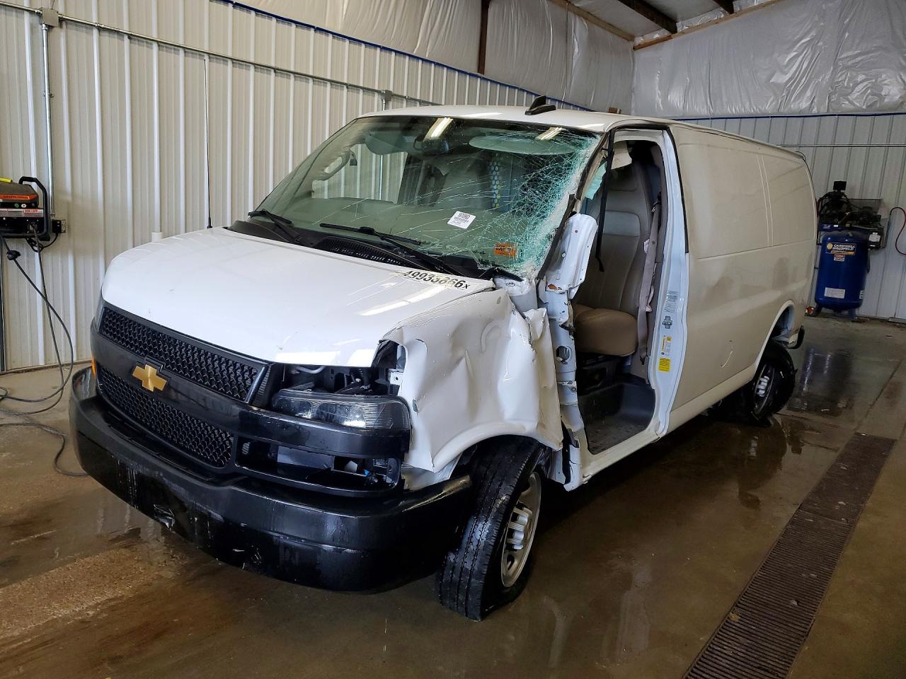 2024 Chevrolet Express 2500
