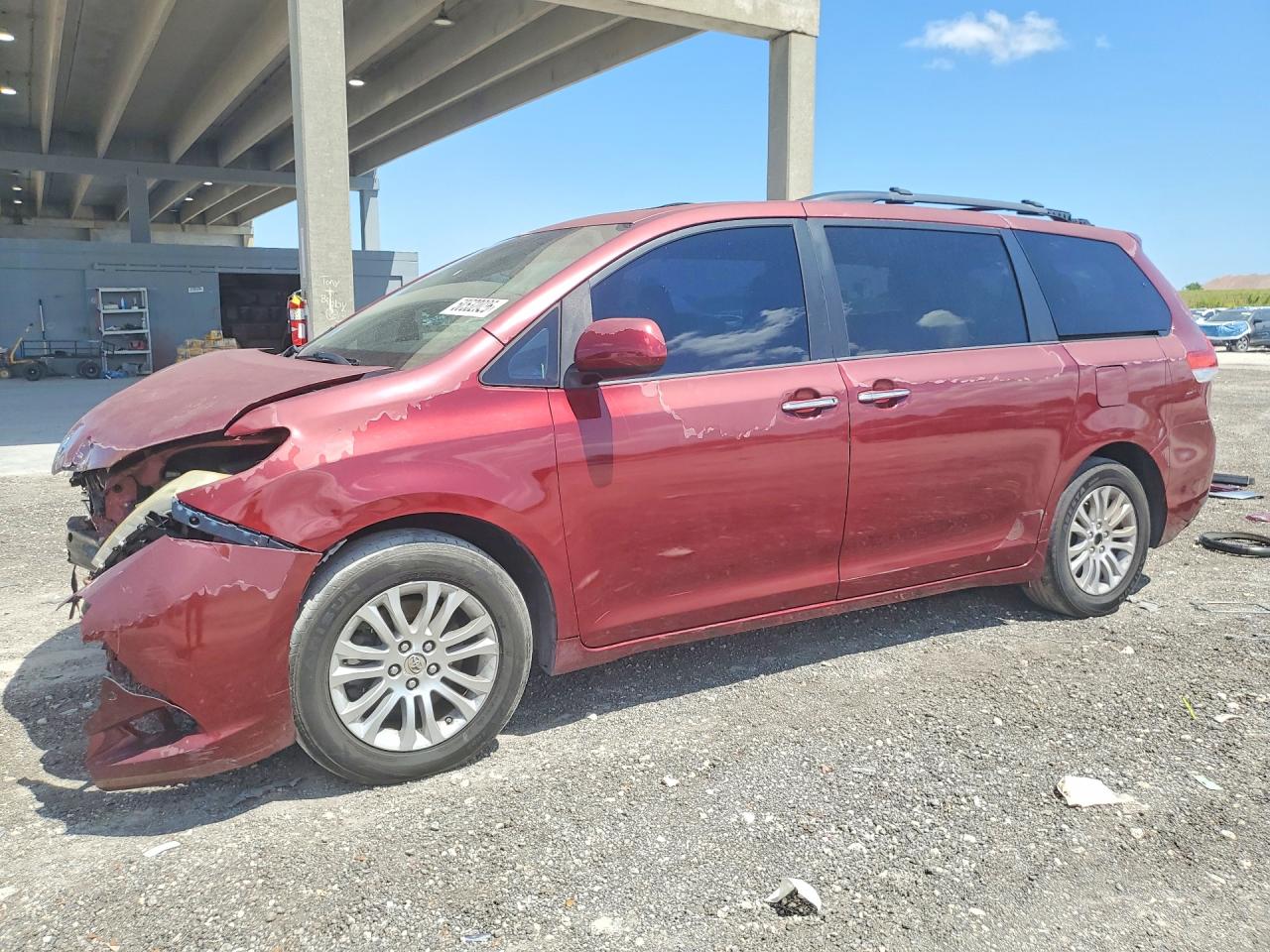 2011 Toyota Sienna