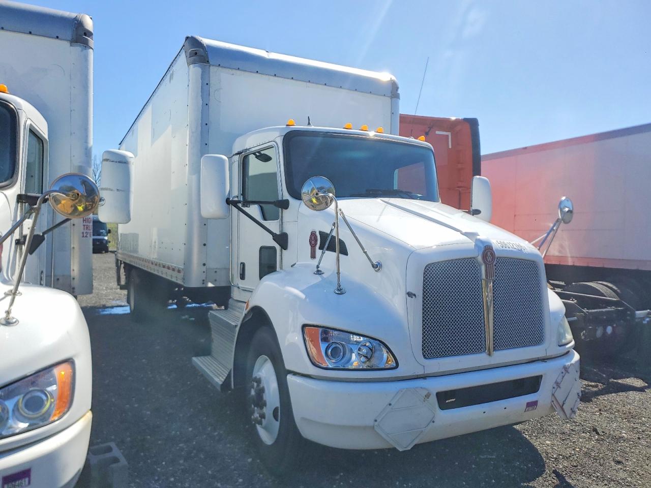 2013 Kenworth T370