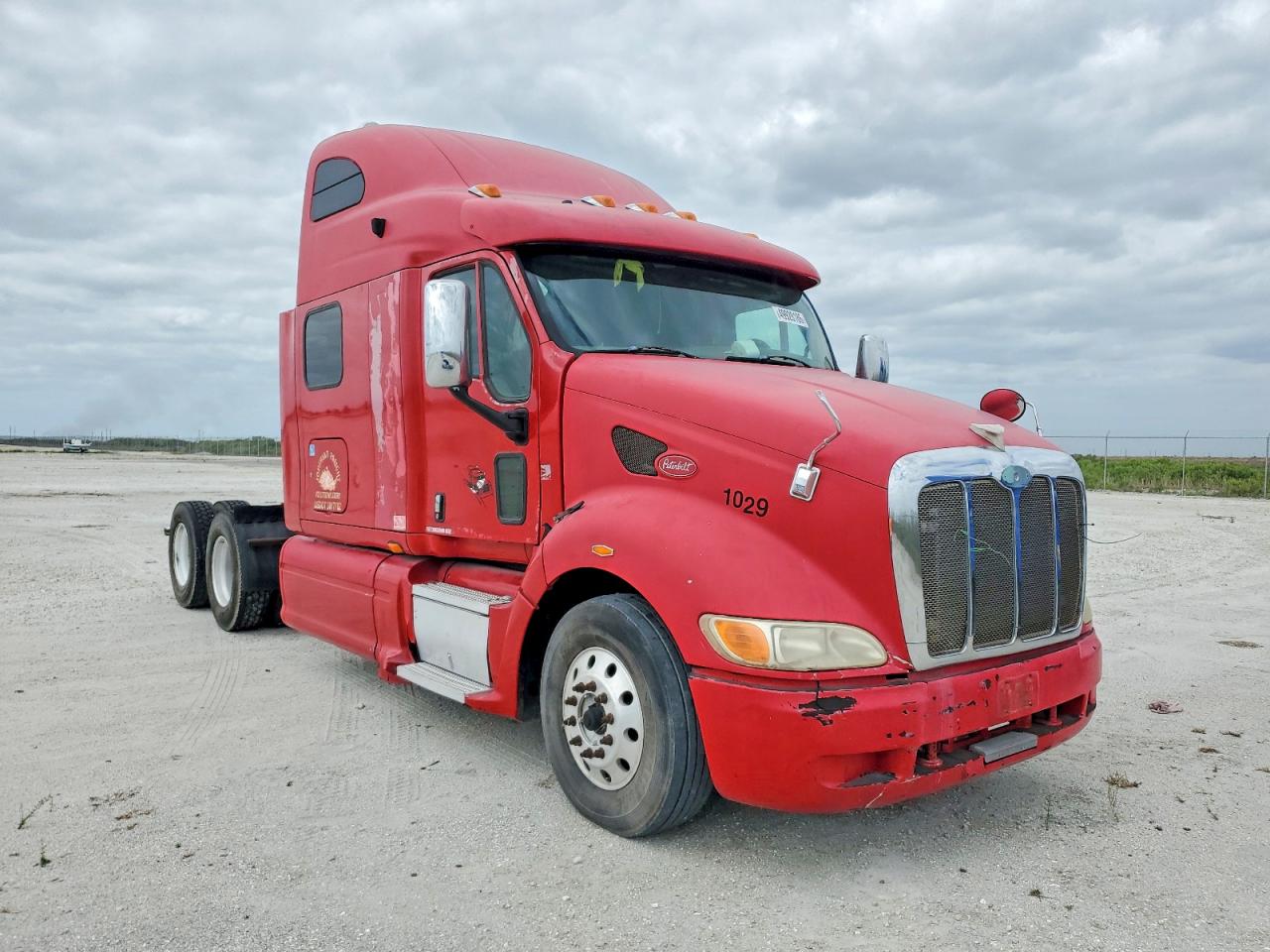 Peterbilt 387