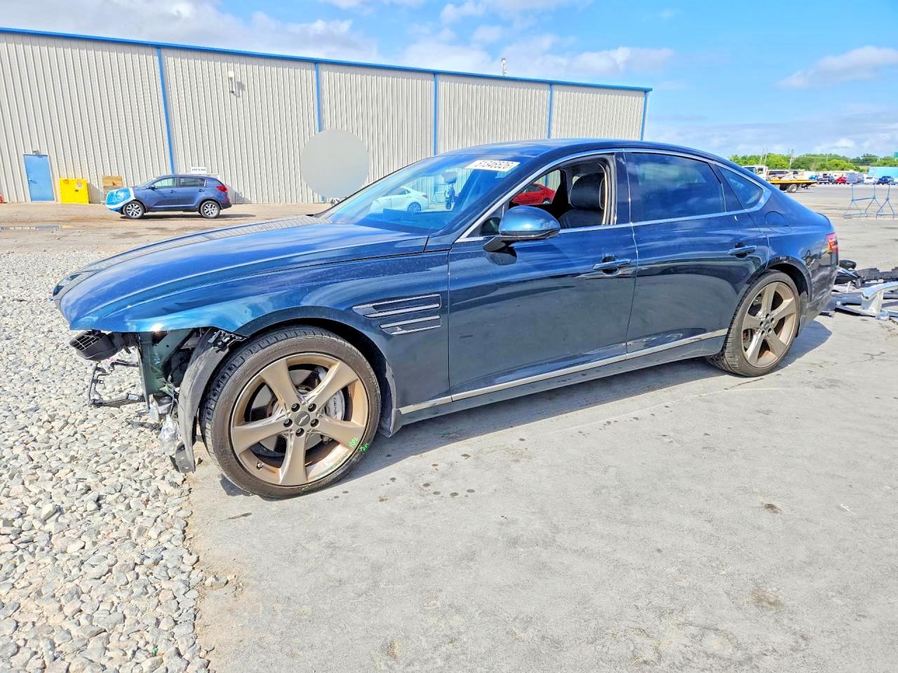 2021 Genesis G80