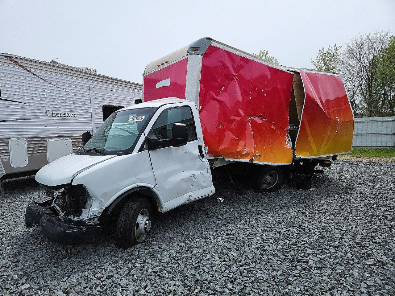 2016 Chevrolet Express 3500