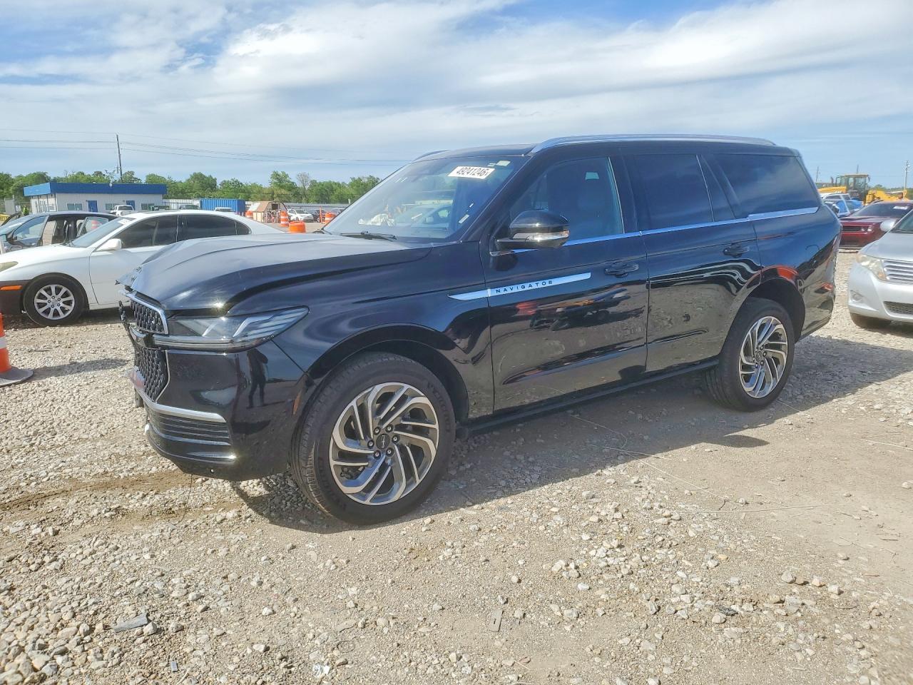 2025 Lincoln Navigator